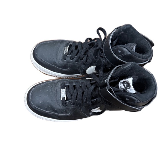 Womens Nike Black Air Force 1 Sz 8 black white casual street athleisure sneaker - Picture 5 of 7